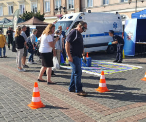 Trwa piknik Zadbaj o zdrowie” na Placu Zamkowym w Lublinie