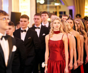 Studniówka siedleckiej Królówki 2026 - walc i polonez