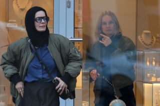 Magdalena Cielecka poluje na błyskotki i ciuszki. Jej stylizacja zwala z nóg!