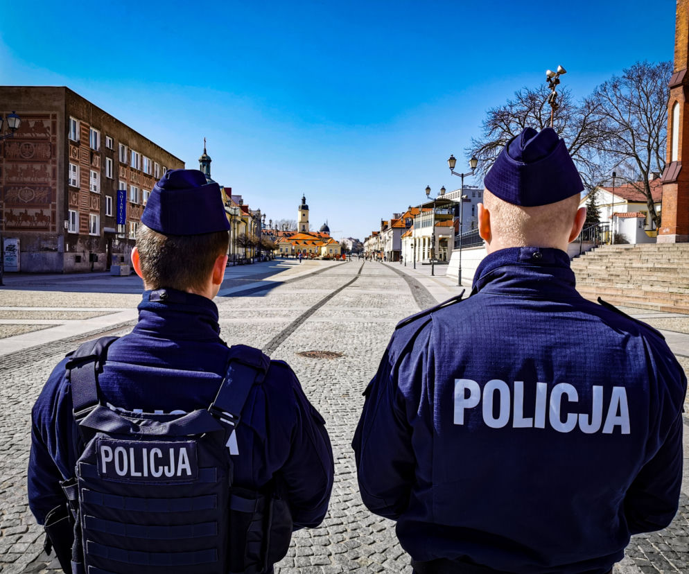 10 tys. zł KARY za złamanie kwarantanny. Białostoczanin wychodził z pokoju hotelowego