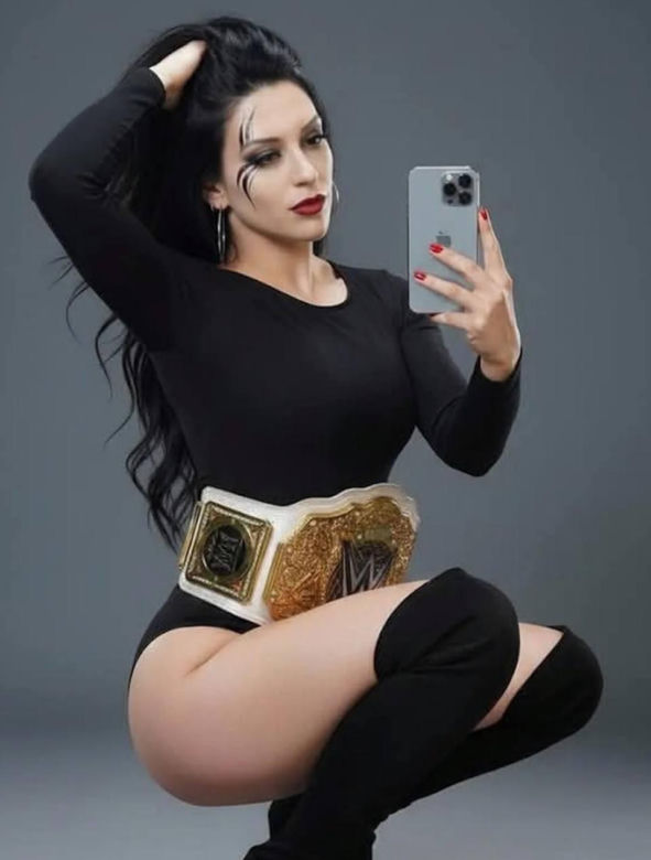 Stephanie Vaquer, mistrzyni WWE