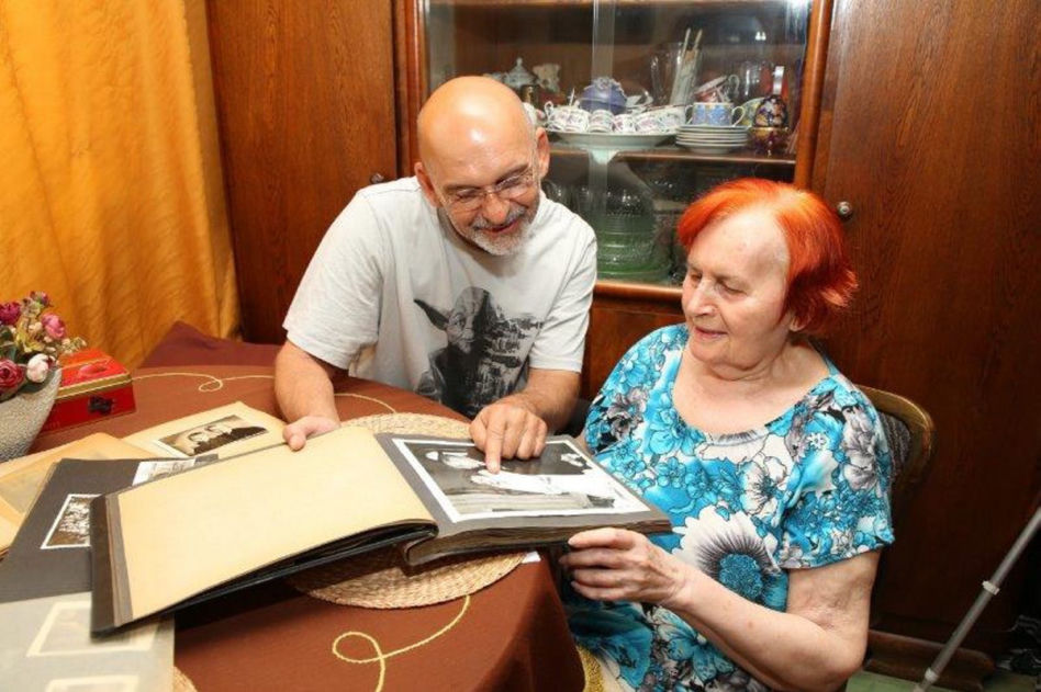 Mariusz Czajka nie ma za co pochować matki