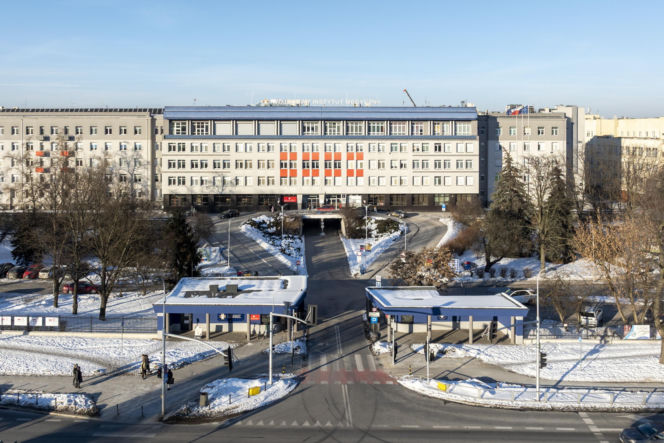 Kuzyn odwiedził prezesa w szpitalu