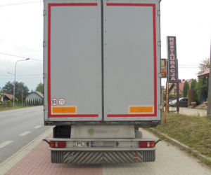 Jechał tirem bez hamulców i z uszkodzonymi oponami