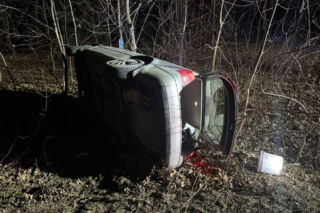 Tarnów: Dachowali i uciekli z miejsca wypadku