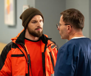 Na sygnale, odcinek 846: Ratownicy zostają uwięzieni w płonącym magazynie