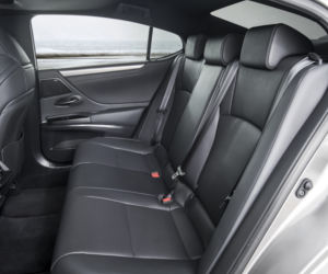 Lexus ES siódma generacja