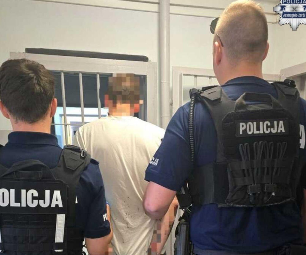 Horror w Jastrzębiu-Zdroju. Kobieta wbiegła zakrwawiona na komendę