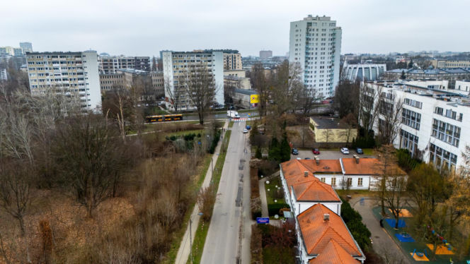 Przyszła trasa tramwaju wzdłuż Pola Mokotowskiego w Warszawie