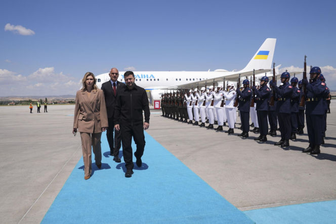 Wołodymyr Zełenski na szczycie NATO w Ankarze