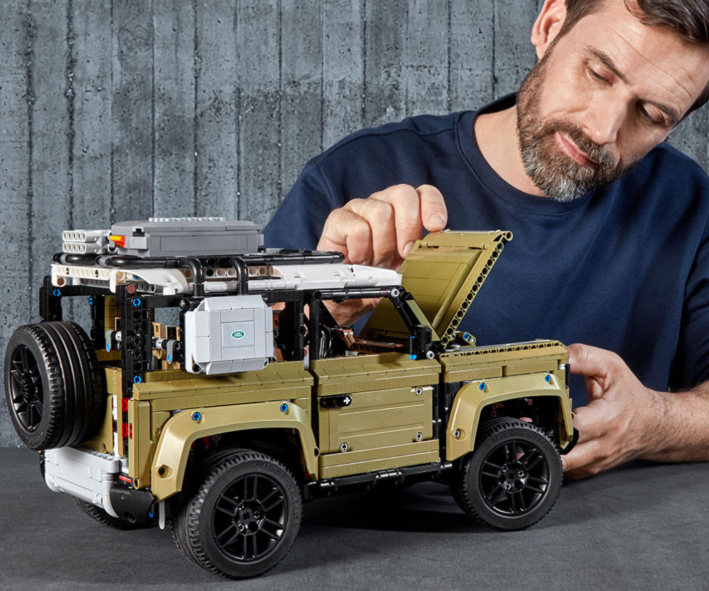 Lego Technic Land Rover