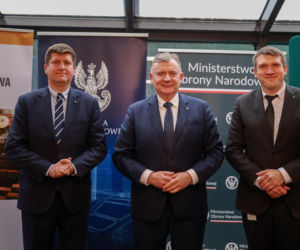 Nabycie Huty Częstochowa przez MON