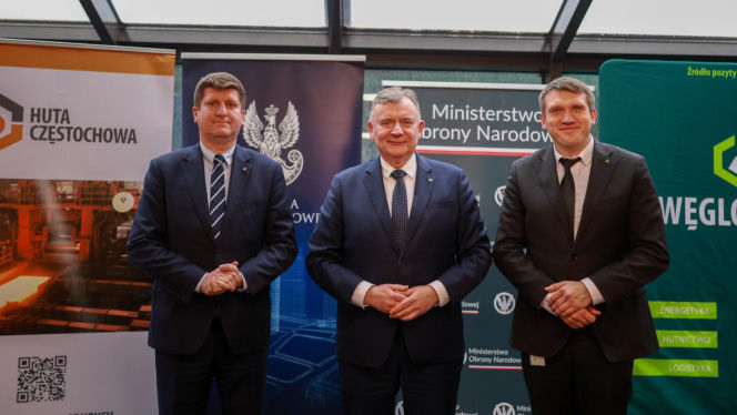 Nabycie Huty Częstochowa przez MON