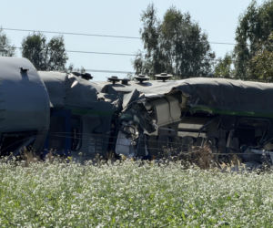 Wstrząsające zdjęcia z katastrofy kolejowej na Mazowszu