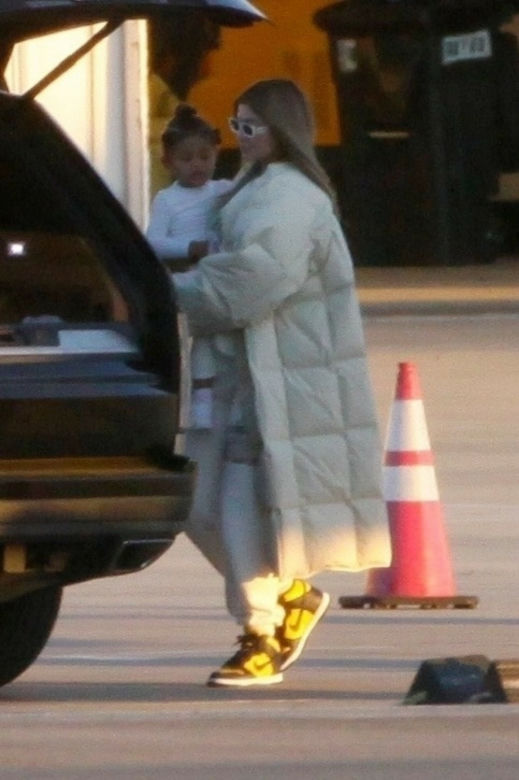 Kylie Jenner wróciła z wakacji