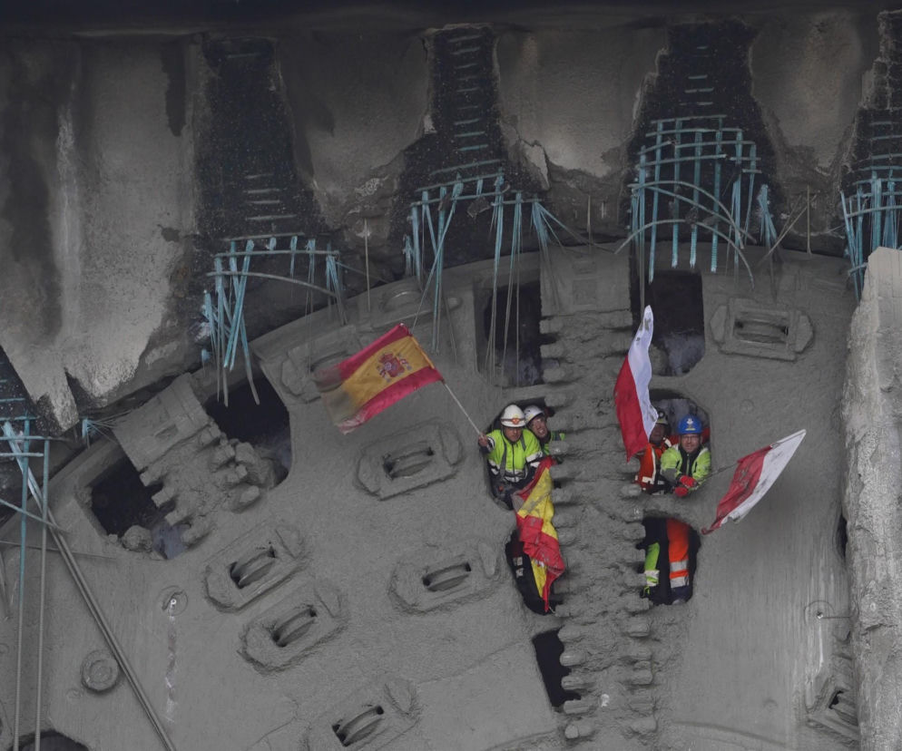 Karpatka się przebiła! Wydrążyła już całą nitkę ponad 2 km tunelu