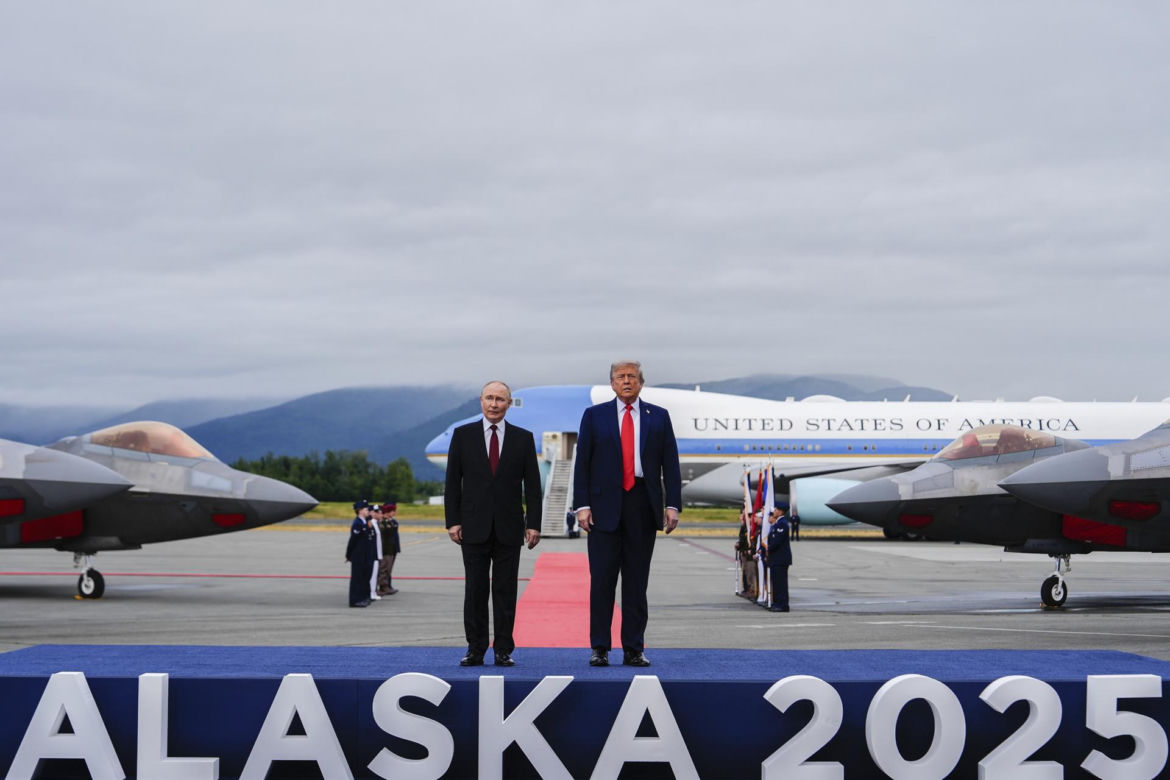 Kosmiczne plotki o Putinie! "Miał egzoszkielet i platformy"