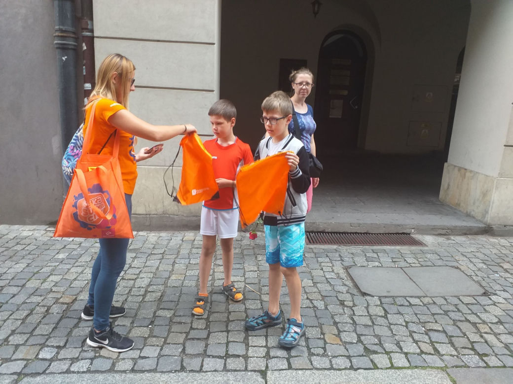Patrol Eska Summer City przemierza Poznań