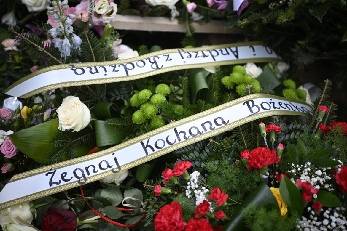 Bożena Dykiel spoczęła na Powązkach Wojskowych