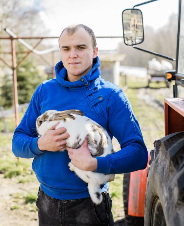Rolnik szuka żony 8 - Kamil