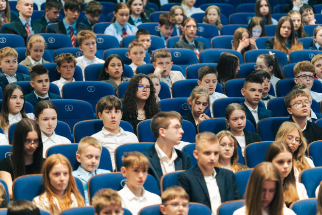 Najzdolniejsi uczniowie odebrali stypendia Prezydenta Miasta Siedlce