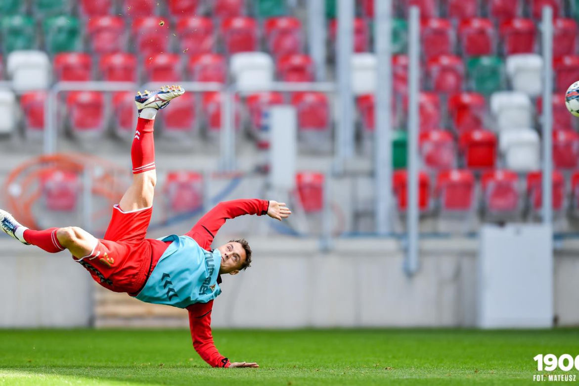 Piłkarze na nowym stadionie Zagłębia Sosnowiec