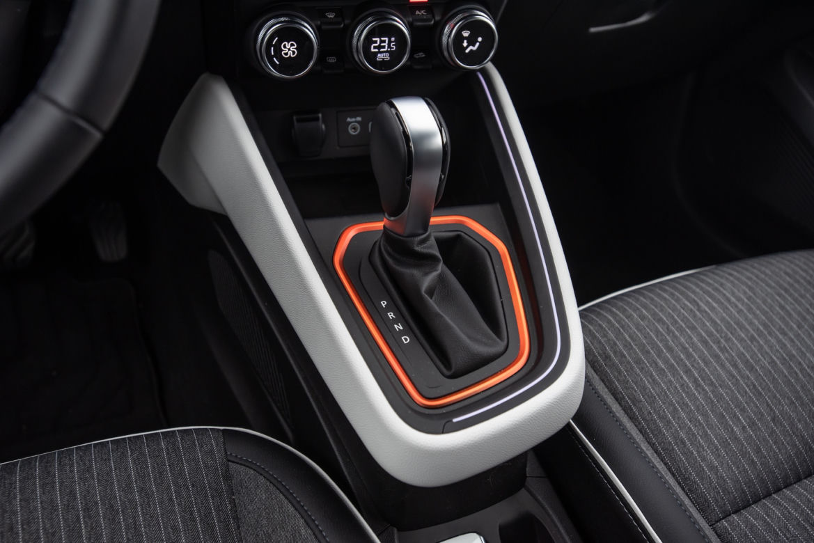 Renault Clio TCe 130 EDC FAP Intens