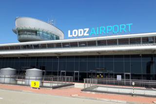 Zakaz lotów z Wielkiej Brytanii do Polski. Dziś ostatni samolot z Londynu Stansted przyleci do Łodzi!
