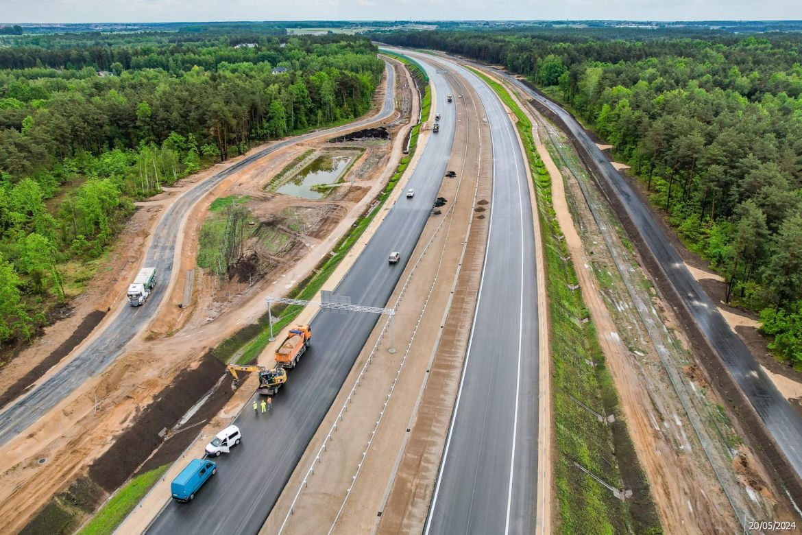 Tak wygląda plac budowy autostrady A2 od węzła Siedlce Zachód do węzła Siedlce Południe 