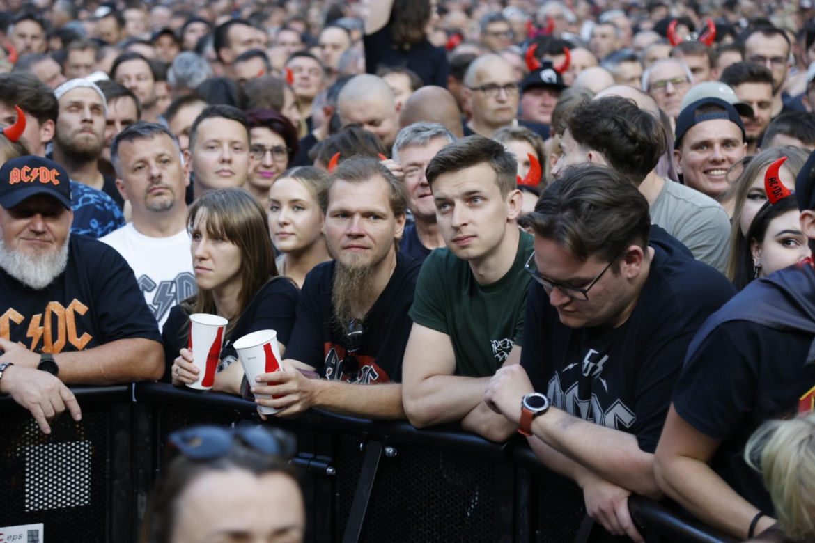 Koncert AC/DC w Warszawie (4.07.2025) - część druga. Organizatorem koncertu jest Live Nation