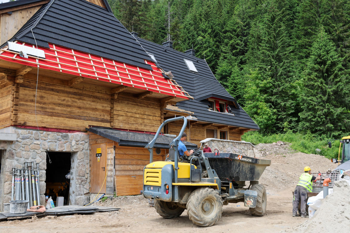 Remont schroniska na Hali Kondratowej