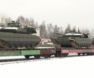 Nowe czołgi T-90M dla Rosji. Jak Moskwa adaptuje się do wojny z użyciem dronów?