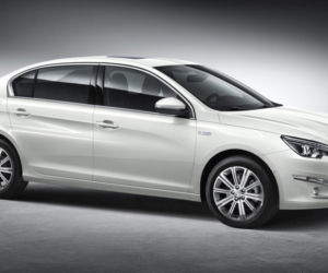 nowy Peugeot 408
