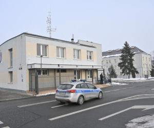 Pijany dowódca kompanii miał zgwałcić młodą policjantkę. Szokująca afera w policji