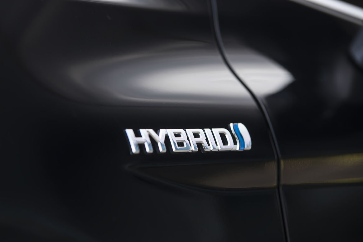 Toyota Camry 2.5 Hybrid Dynamic Force 218 KM e-CVT Executive
