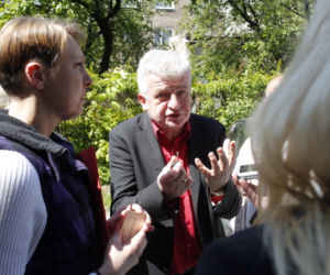 CHCĄ EKSMITOWAĆ IKONOWICZA