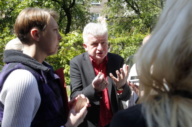 CHCĄ EKSMITOWAĆ IKONOWICZA