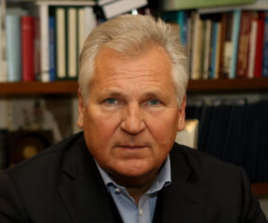Koronawirus. Wiemy, w jakim stanie jest Kwaśniewski. Były prezydent właśnie to ujawnił