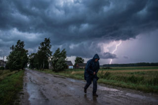 Potężne burze uderzą w Polskę. IMGW i RCB biją na alarm