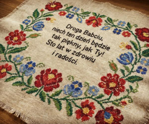 Kartka z życzeniami na Dzień Babci 2026