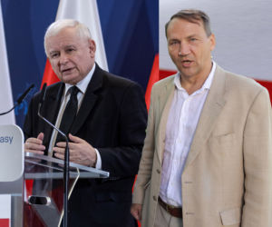 Kaczyński przegrywa w sądzie! Sikorski: Mam nadzieję, że przestanie łgać