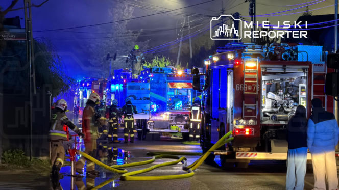 Pożar budynków pod Warszawą