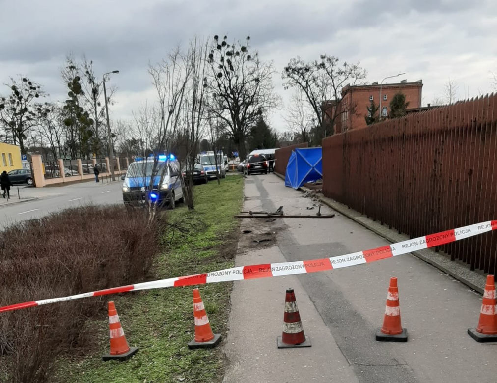 Śmiertelne potrącenie na chodniku