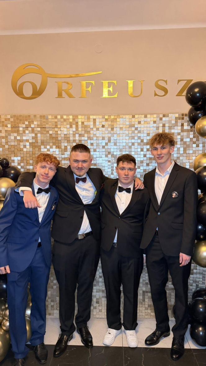 Studniówka Mechanika