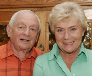 M jak MIŁOŚĆ. Barbara Mostowiak (Teresa Lipowska), Lucjan Mostowiak (Witold Pyrkosz)