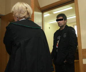 Maciej Z. PRZYSZEDŁ DO SĄDU – ZDJĘCIA: Proces w sprawie WYPADKU FERRARI w końcu ruszył