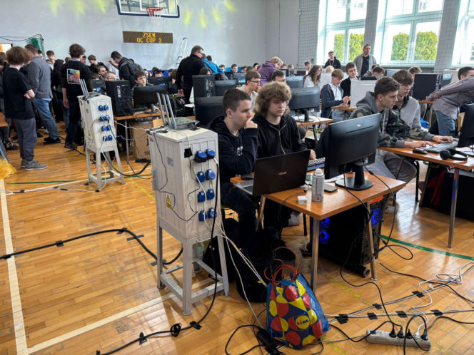 Mistrzostwa w overclockingu w Nowym Sączu