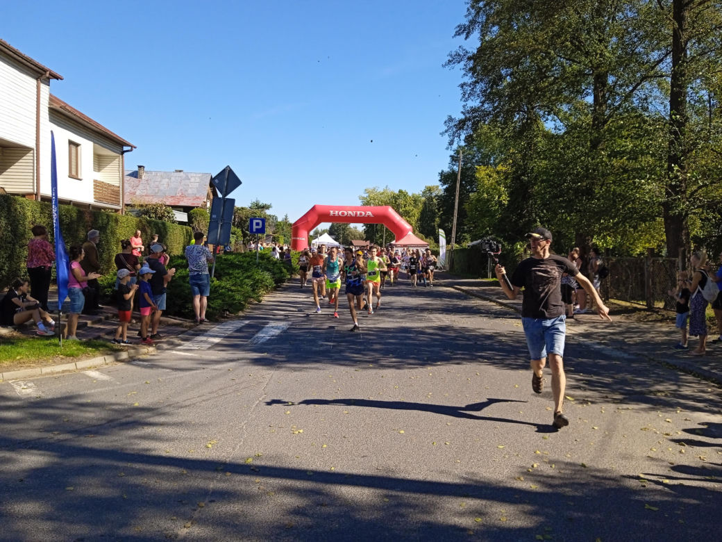 14. Biegiem przez Platerów