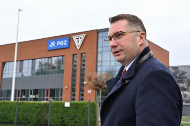 Konferencja prasowa przed Fabryką Broni "ŁUCZNIK"