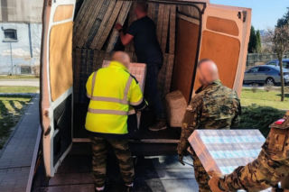 Papierosy za ponad 1,5 mln zł znalezione w busie